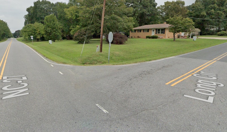 Elderly Woman Fatally Struck by Vehicle on Dark Lincoln County Road, Driver Not Charged