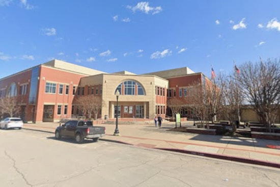 Ellis County Commissioners to Debate Grande Casa Ranchitos Replat Proposal in Waxahachie Meeting