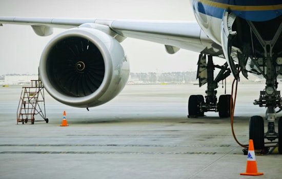 Engine Trouble Forces American Airlines Flight to Return to Las Vegas Airport as FAA Investigates