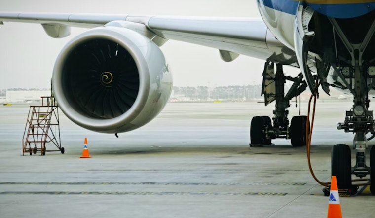 Engine Trouble Forces American Airlines Flight to Return to Las Vegas Airport as FAA Investigates