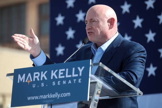 Ex-Astronaut Senator Mark Kelly Proposes June 30 as National Asteroid Day