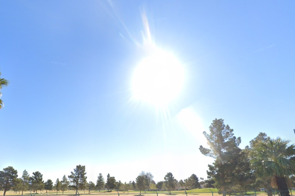 Extreme Heat Warning Issued for Las Vegas Area Amid Soaring Father's Day Temperatures