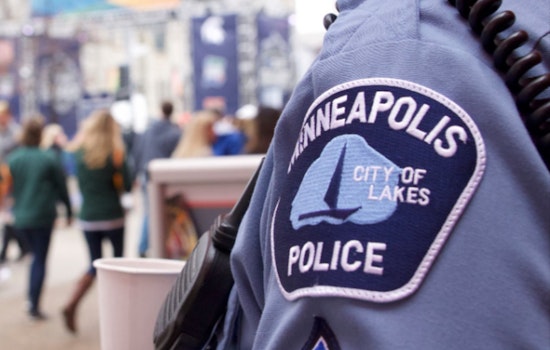 Federal Agents Execute Search Warrant in South Minneapolis Amid Drug and Money Laundering Allegations, MPD Aids in Crowd Control