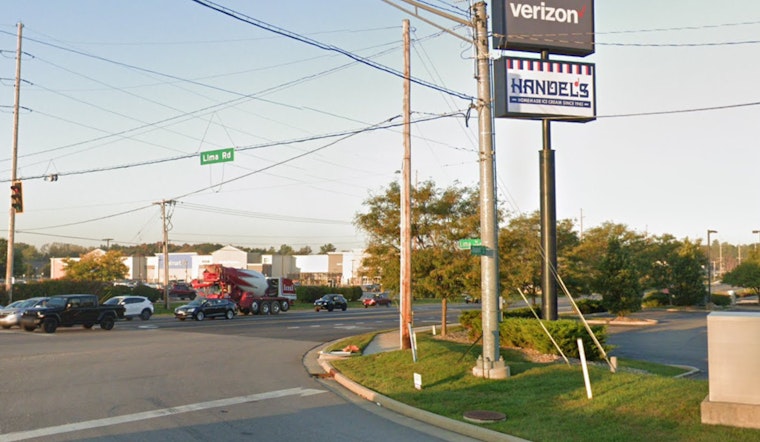 Fort Wayne Pedestrian Suffers Life-Threatening Injuries in Early Morning Vehicle Collision