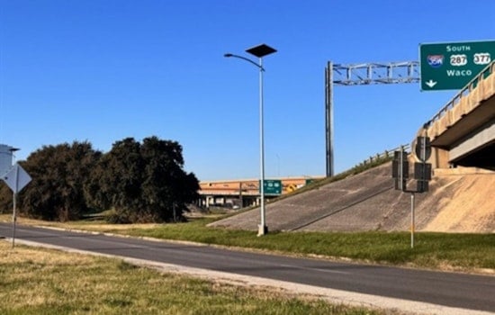Fort Worth Enhances Street Safety and Sustainability with Solar-Powered Lights in Overton South and Wedgwood East