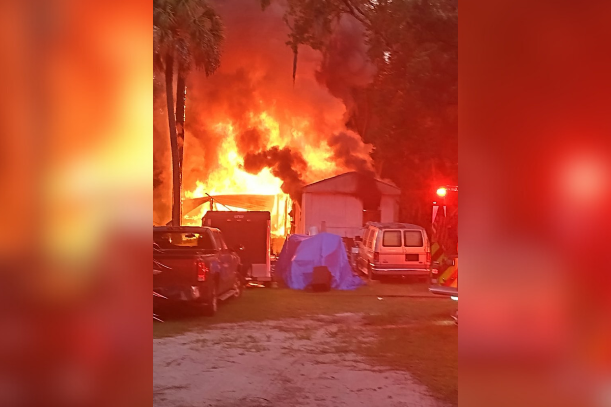 Four Injured in Early Morning Mobile Home Fire in Seminole County,