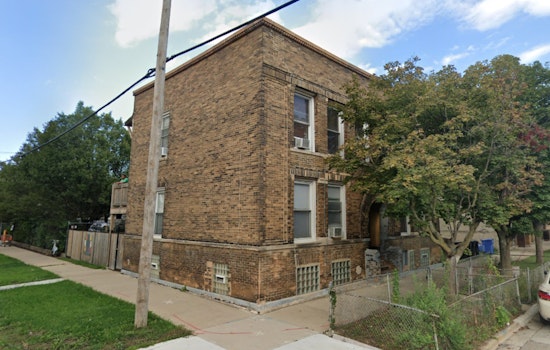 Frank Lloyd Wright-Inspired South Park Terrace Apartments in Chicago Urgently Need Preservation Amid Owner Neglect