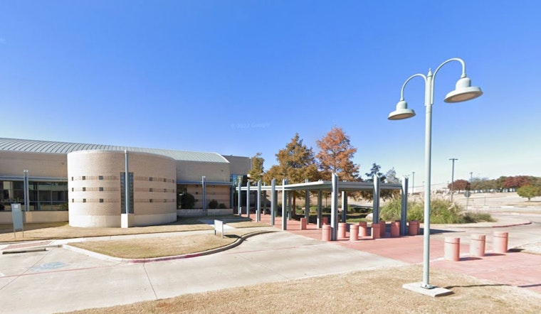 Free Summer Fun for Kids: Euless Public Library Hosts Educational Events Featuring Jugglers, Circus Acts, and Dallas Zoo Animals