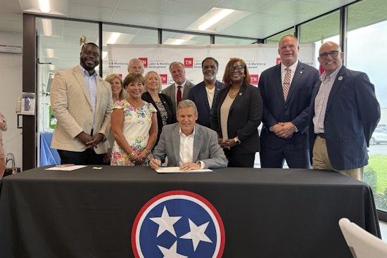 Gov. Bill Lee Signs Executive Order to Boost Workforce Development in Tennessee