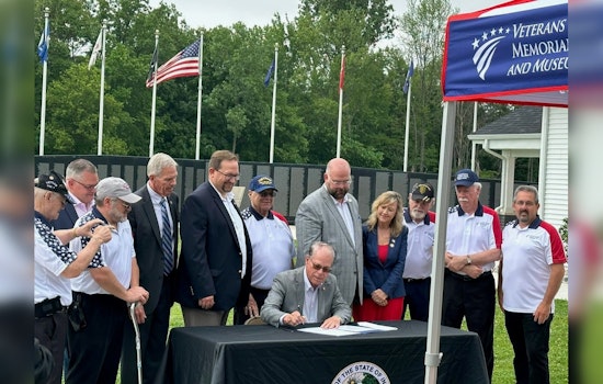 Gov. Mike Braun Signs Legislation Benefiting Fort Wayne's Veterans Memorial Project