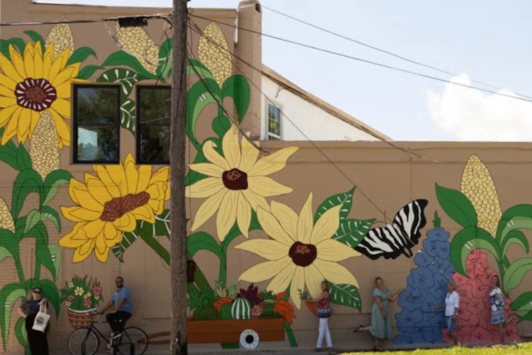 Hastings Unveils New Interactive Mural Celebrating Agricultural Heritage by Renowned Artist Kelsey Montague