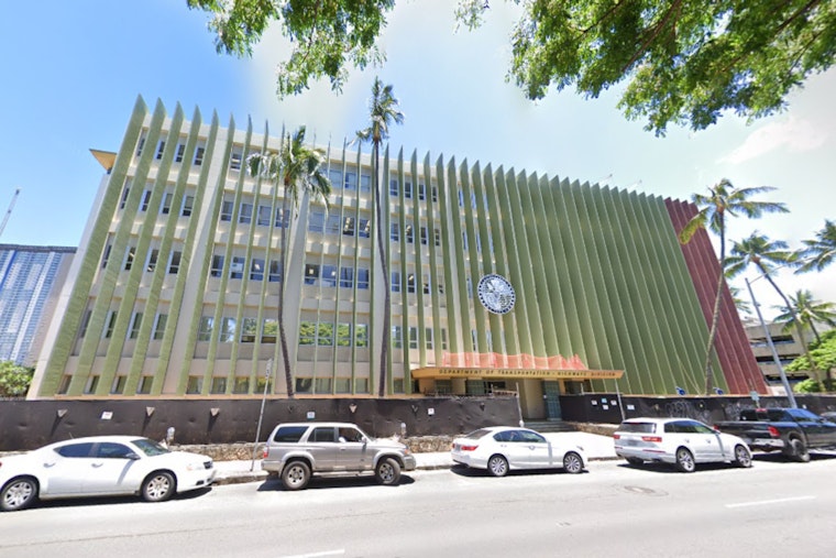 Hawaiʻi Department of Transportation Unveils Bold Plan to Halve Emissions and Cut Waste by 2030