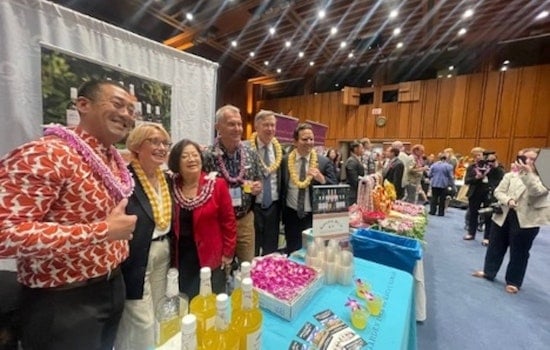 Hawai'i's Mayor Kawakami Promotes Local Culture and Discusses Urban Challenges in Washington D.C. and Tampa Events