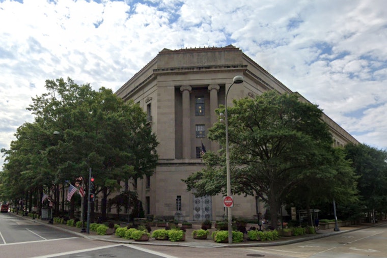 Hewitt Hotel Manager Admits to Embezzlement and Tax Fraud, Faces Potential Prison Sentence