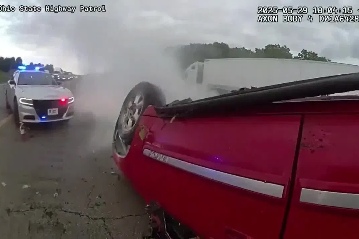 High-Speed Chase on I-75 Ends in Rollover Crash, Driver Charged with