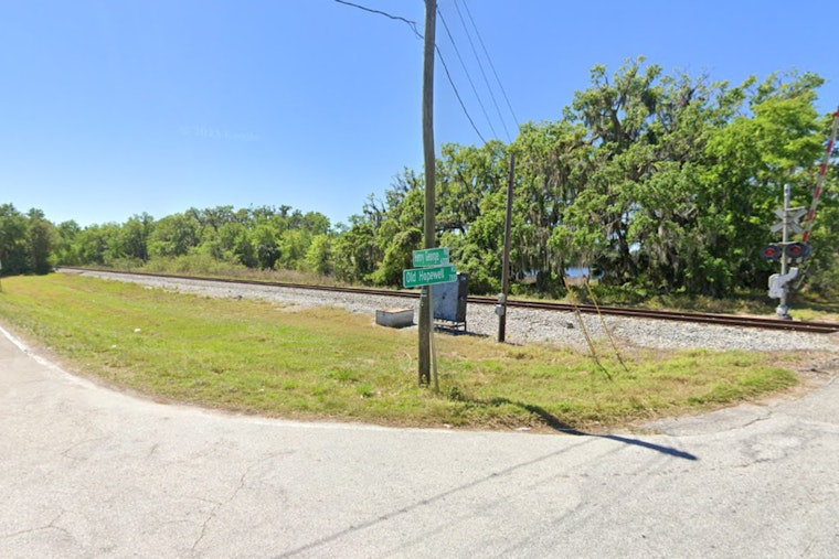 Hillsborough Fire Rescue Tames 1,200-Acre Brush Fire in Plant City Following Controlled Burn Mishap