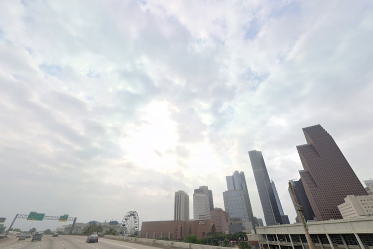 Houston Braces for a Rainy Weekend with Thunderstorms, High Humidity, and Potential Father's Day Showers