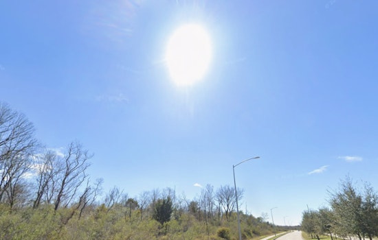 Houston Braces for Sizzling Temperatures as Heat Index Soars to 104 Degrees