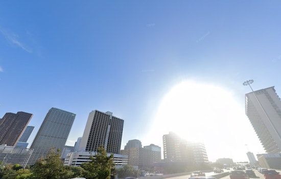 Houston Braces for Summer Heat with Scattered Storms, Pacific Cyclone Potential Monitored