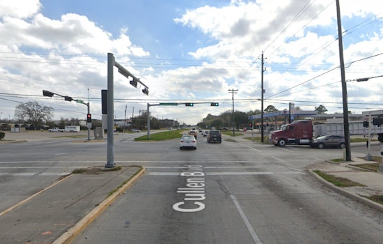 Houston Man Fatally Struck by Vehicle on Cullen Boulevard, Driver Released Pending Investigation