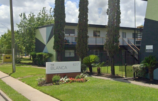 Houston Police Investigate Fatal Shooting of 19-Year-Old Julius Escobar at Fulton Street Apartment Complex