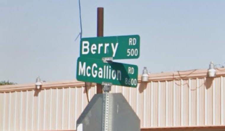 Houston Police Investigate Fatal Shooting on Berry Road, Search for Suspects Underway