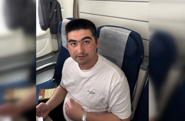 ICE Philadelphia Completes Removal of Uzbek National Wanted for Fraud Back to Uzbekistan