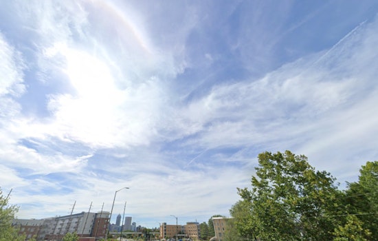 Indianapolis Braces for Unpredictable Weekend Weather with Scattered Storms and Showers