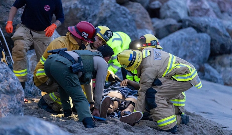 Individual Rescued by First Responders After Being Trapped Between Rocks at Thornhill Broome Beach