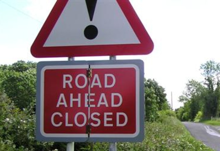 Interstate 5 in Portland Closing Overnight for Power Line Installation Near NE Broadway