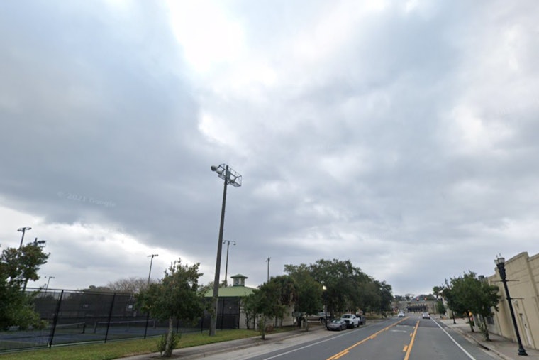 Jacksonville Alert, Showers and Thunderstorms Expected as Temperatures Soar