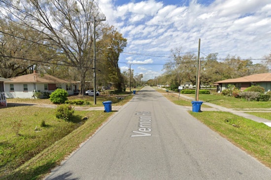 Jacksonville Man Injured in Unprovoked Shooting, Suspect at Large