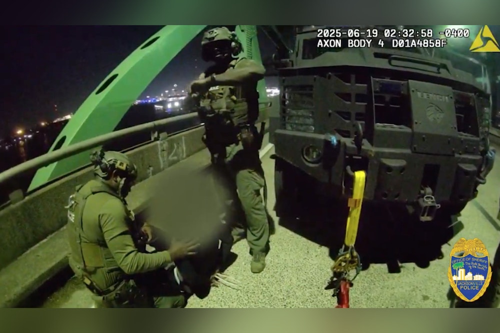 Jacksonville SWAT Team and Patrol Officers Save Woman from Potential 141-Foot Fall from Hart Bridge
