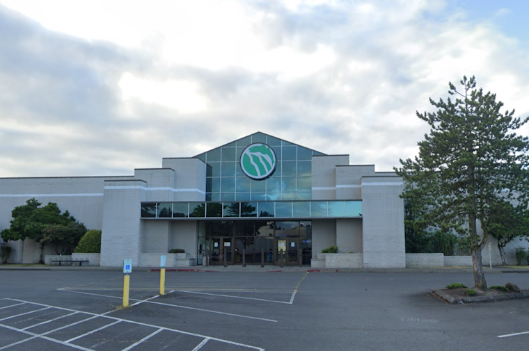 Juvenile Foiled by FBI in Alleged Massacre Plot at Washington Mall