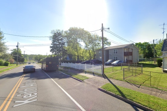 Knoxville Apartment Fire Displaces 14 Residents, No Injuries Reported