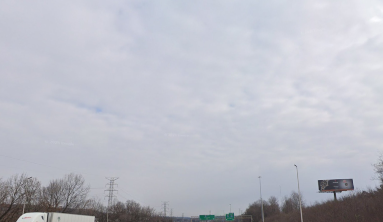 Knoxville Braces for Showers and Potential Thunderstorms, Sunny Days on Horizon