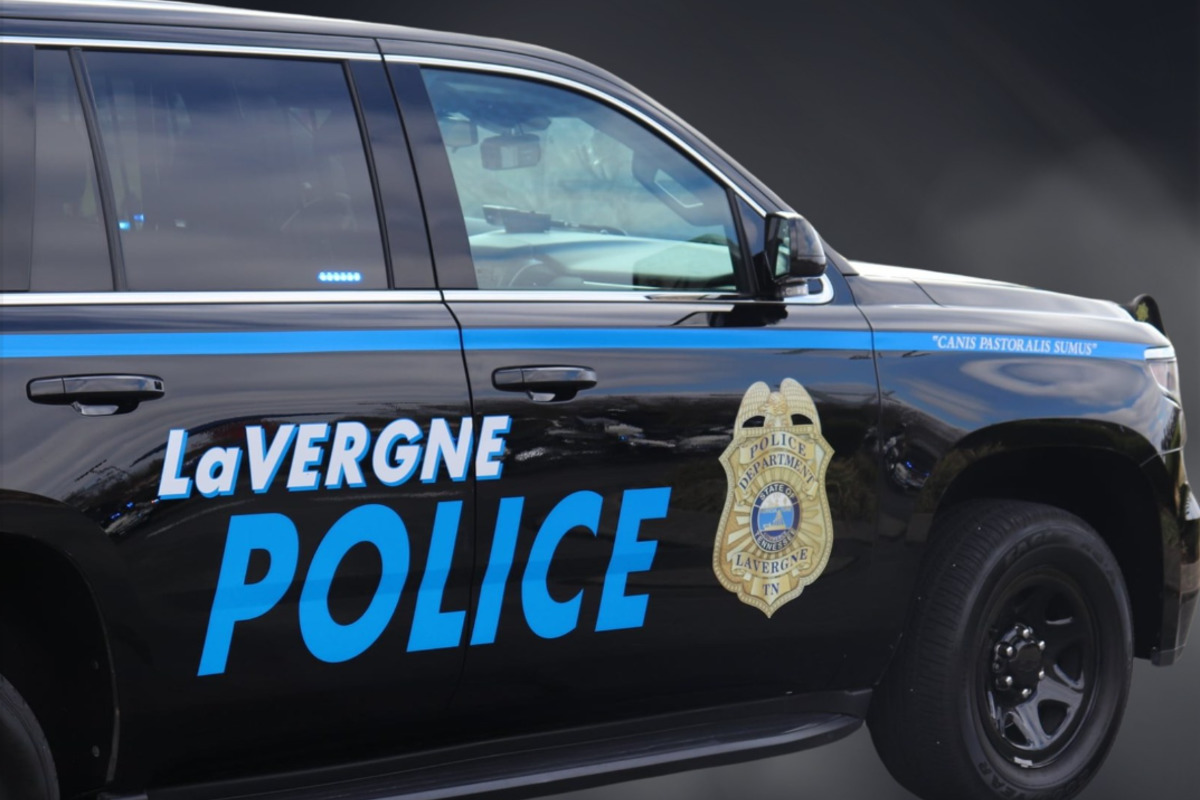 La Vergne Police Arrest Two, Recover Stolen Vehicle with Guns and