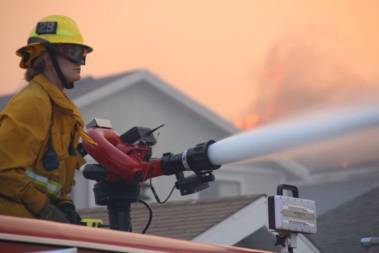 LAFD Rapidly Extinguishes Intense Chesterfield Square Blaze, No Injuries Reported