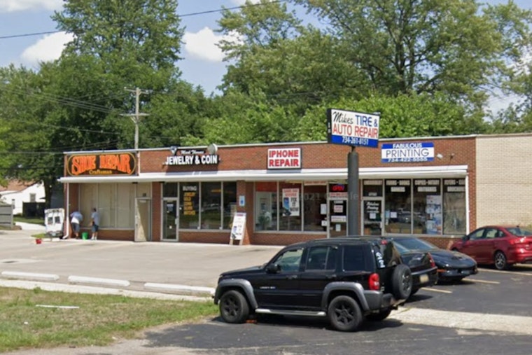 Livonia Police Shoot 31-Year-Old Man Who Allegedly Pointed Gun at Officer Near Paintball Store
