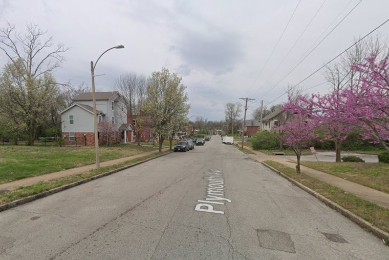 Man Found Fatally Shot and Undressed on St. Louis Sidewalk, Police Probe West End Neighborhood Homicide