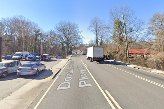 Man Injured in Early Morning Shooting on Atlanta's Donald Lee Hollowell Parkway