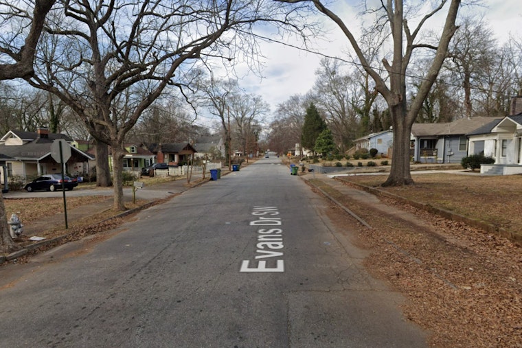 Man Injured in Shooting in Southwest Atlanta, Police Search for Clues