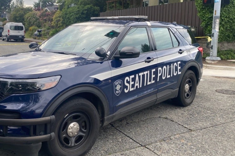 Man Wounded in Stabbing After Altercation in Seattle's North Beacon Hill, Suspect Sought by Police