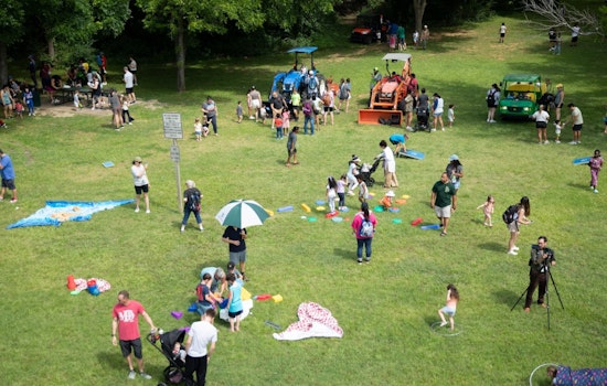 Mansfield's "100 Hours of PLAY" Event Connects Children With City Vehicles at James McKnight Park East