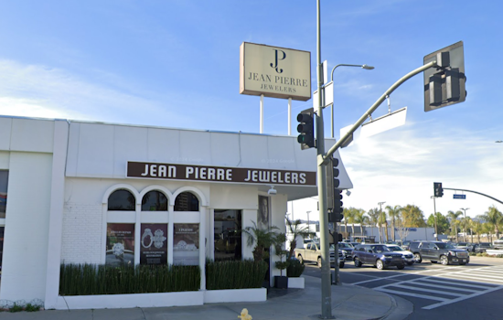 Masked Thieves Suspected of Burglary in Woodland Hills Jewelry Store Heist, LAPD Investigating Possible Connection to Topanga Area Crime