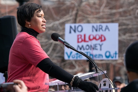 Mayor Bowser Unveils Enhanced Public Safety Communications Center in Washington, D.C.'s Ward 1