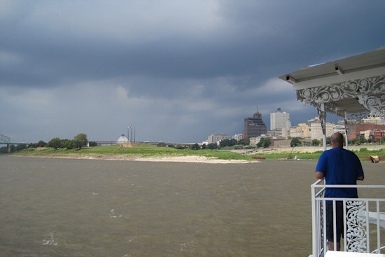 Memphis Braces for Mixed Bag of Weather: Rain, Thunderstorms, and Sunny Skies on the Horizon
