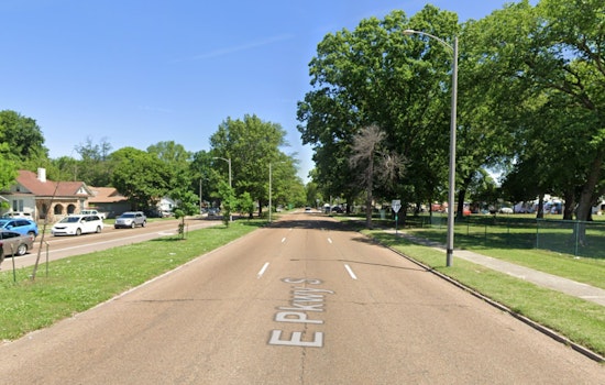 Memphis Carjacking Attempt Leads to Suspect's Death Near Tiger Lane, Police Investigate Shooting