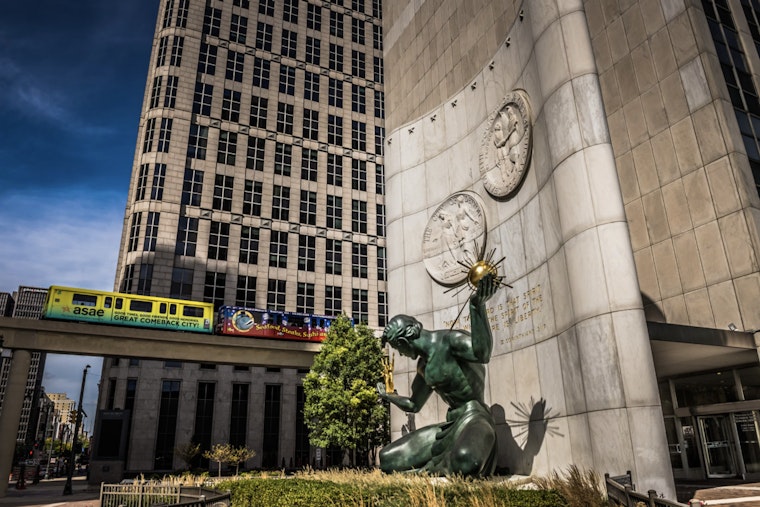 Metro Detroit Weekend Filled with Events from WWII Exhibit to Irish Fest and Art Fairs