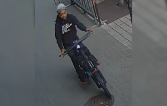 Metropolitan Police Seek Public's Help to Apprehend Suspect in Southeast D.C. Armed Robbery